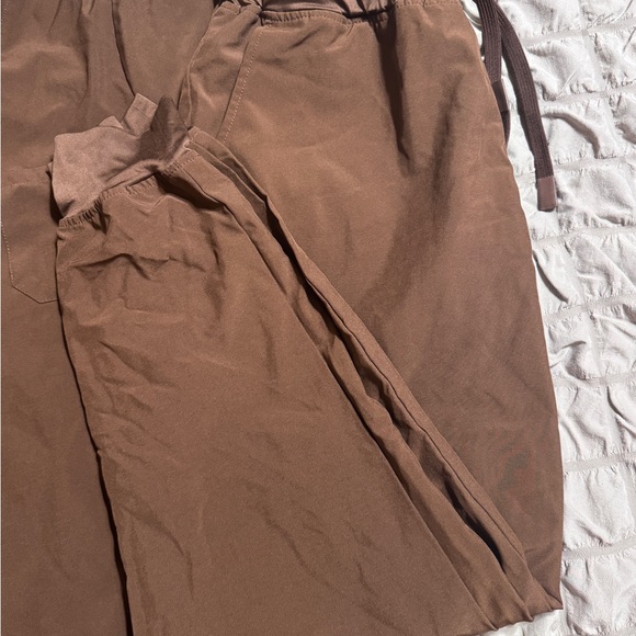 Brown Scrub Set - Picture 3 of 3